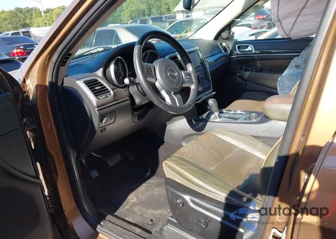 2011 Jeep Grand Cherokee Laredo from USA, damaged, VIN 1J4RR4GT0BC676013